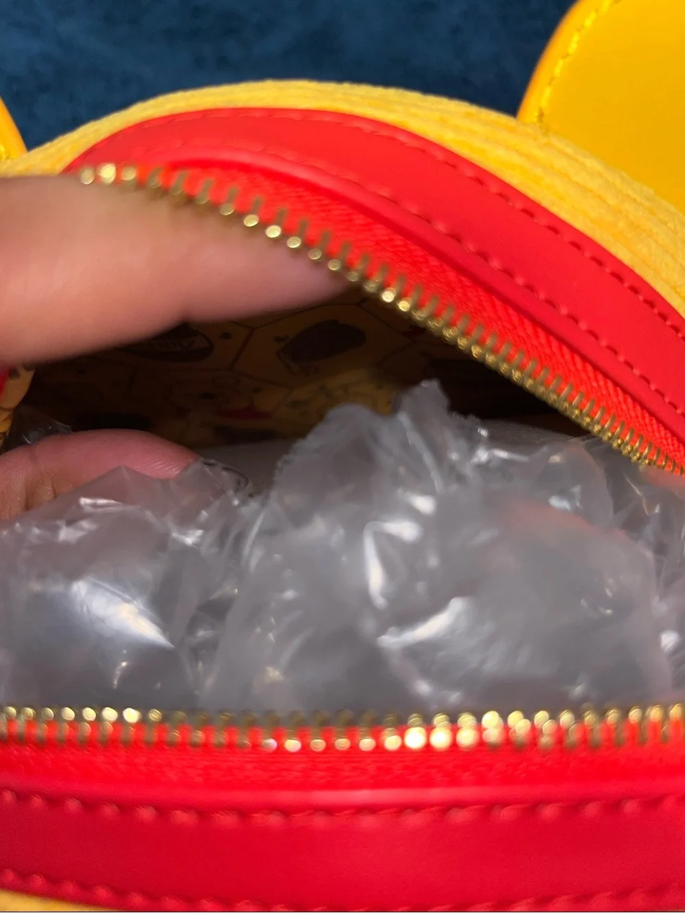 Disney Loungefly Winnie the Pooh Mini Backpack